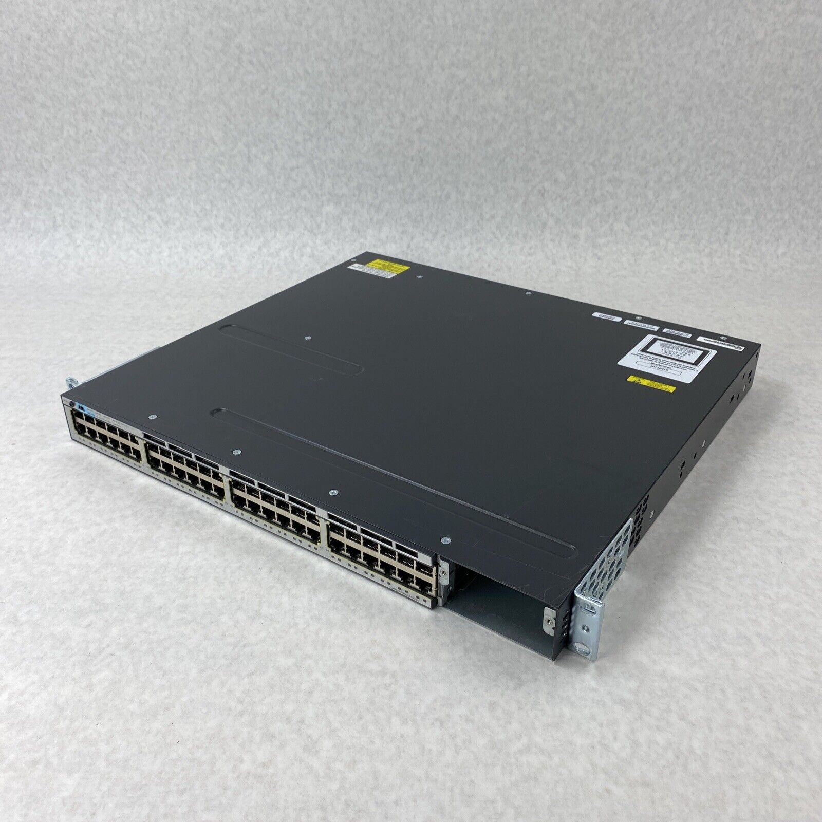 Cisco WS-C3750X-48T-E V04 Catalyst 3750 X-Series 48-Port Gigabit Ethernet Switch