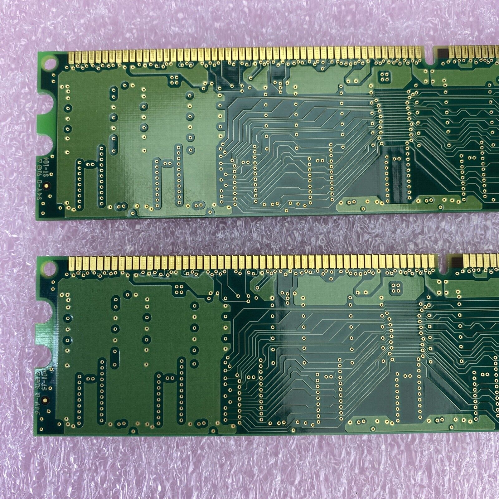 2x 256MB Samsung M368L3223DTL-CB0 PC-2100 DDR-266 RAM memory