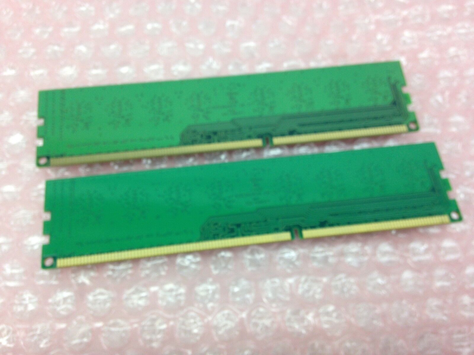 Crucial 4GB (2x2GB) 240-PINN DIMM 256MX64 DDR3 RAM CT25664BA1339.C8FER2 RAM