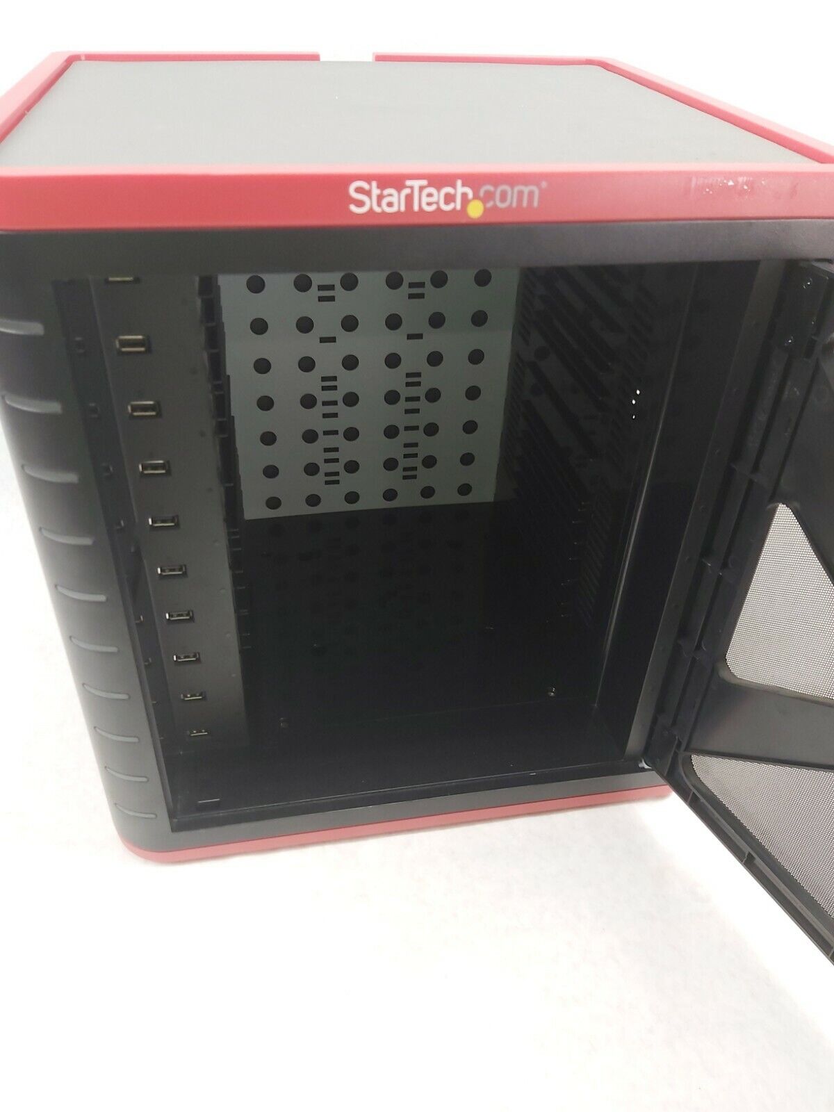 Startech Charge and Sync Cabinet For iPads And iPhones Without Lock and Trays