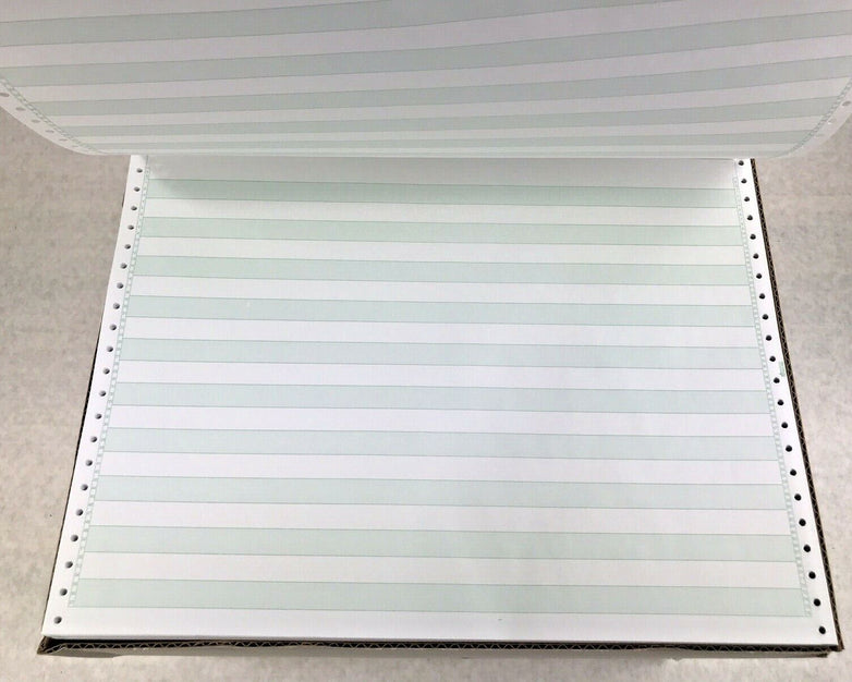 Staples 14 7/8 x11 Inches 2800 Sheets 1/2 Inch Green Bar