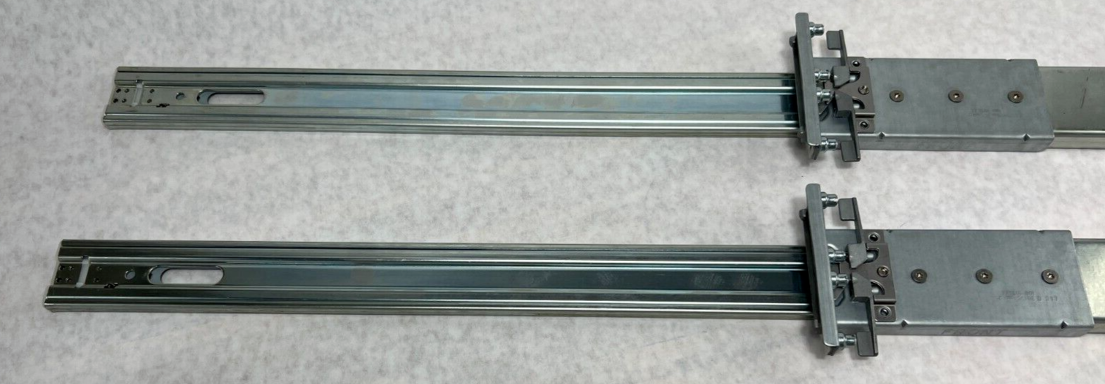 Kingslide 374518 2u-4u 30" Rails US6851773 Outers Only