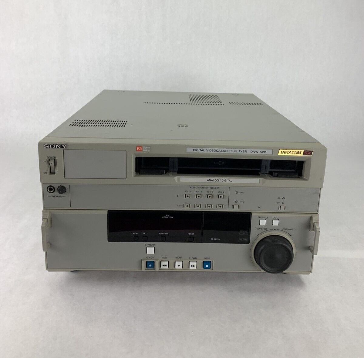 Sony Betacam SX digital Video Cassette Player DNW A22 For Parts and Repair