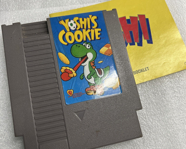 Vintage NES Yoshi's Cookie Nintendo Entertainment System1993 Video Game w/ Book
