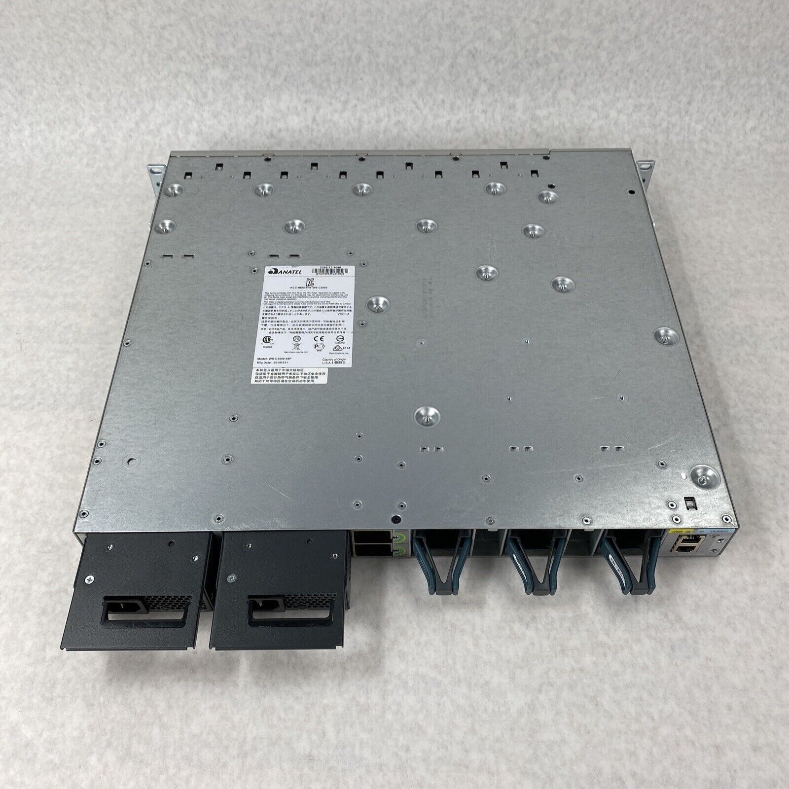 Cisco WS-C3850-48PW-S V04 Catalyst 3850 48 PoE+ LAN Network Switch Two PSU