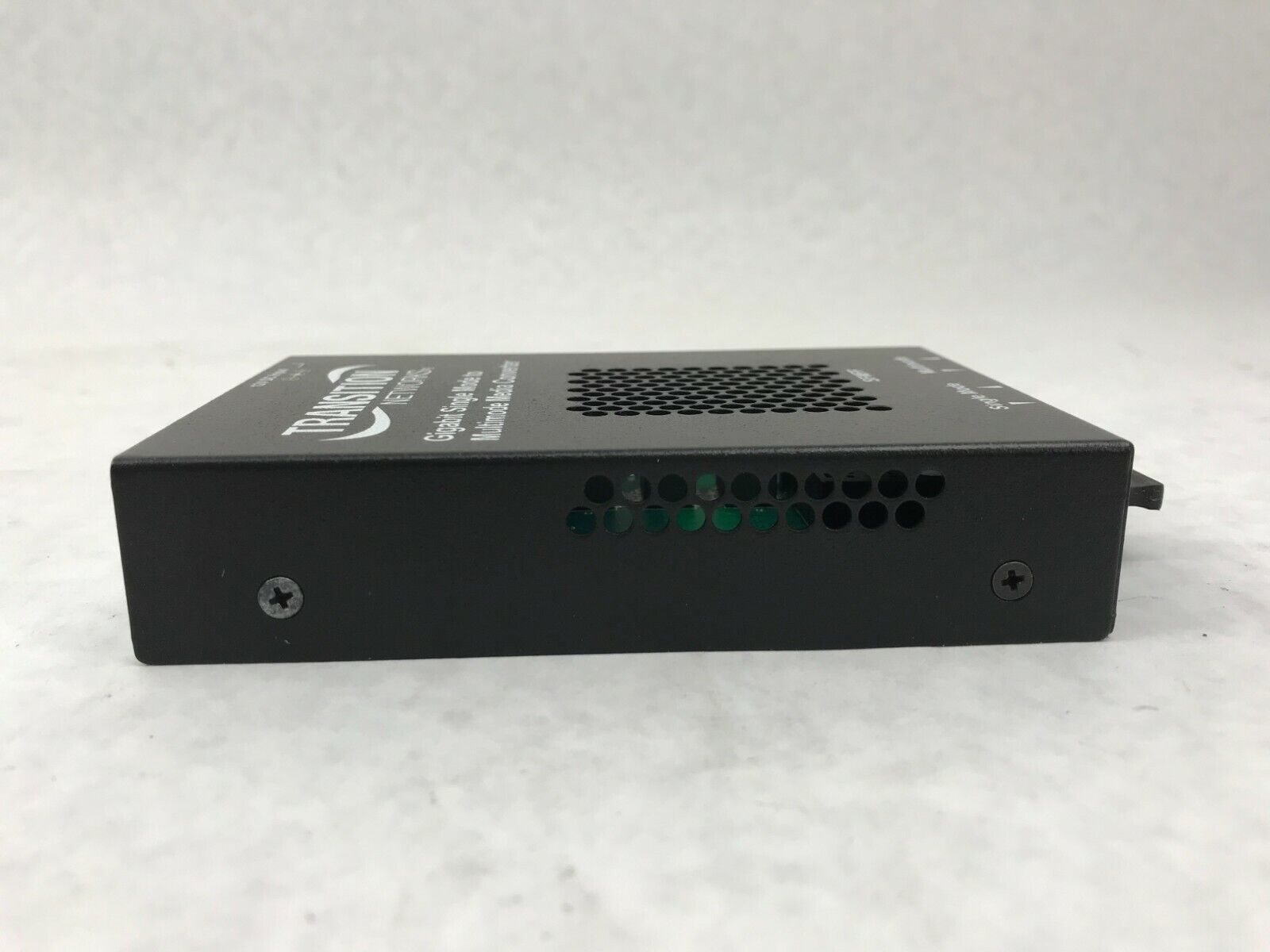 Transition Networks Stand-Alone Media Converter SFMFF w/ Power Supply 1315-220