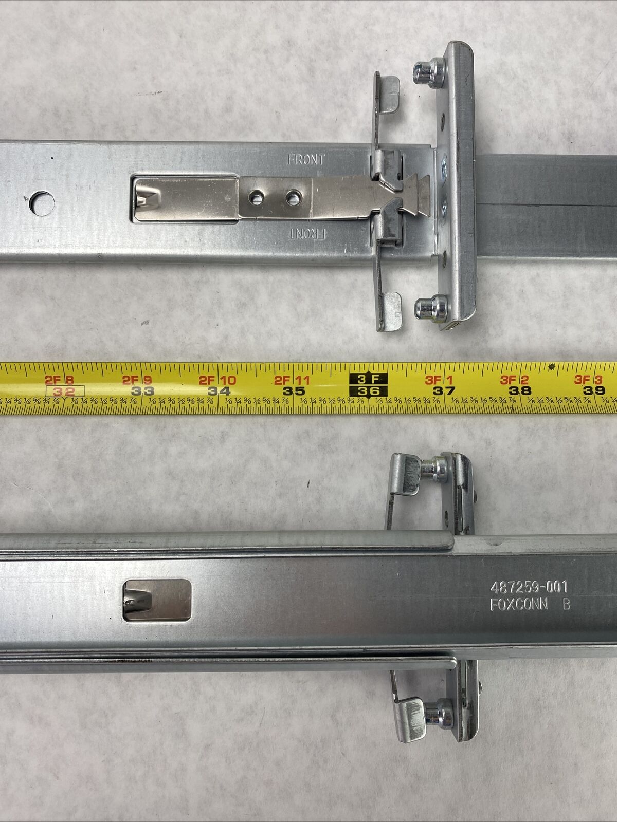 Lot( 2 ) Foxconn 487244-001 487250-001 487259-001 Rails 23 to 37 inches