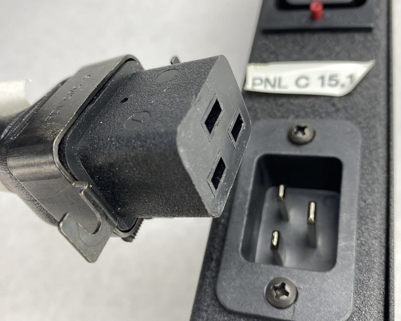 Geist UVHVRN082-002L13C20 Horizontal PDU 100 to 125V 200 to 240V 16/20A