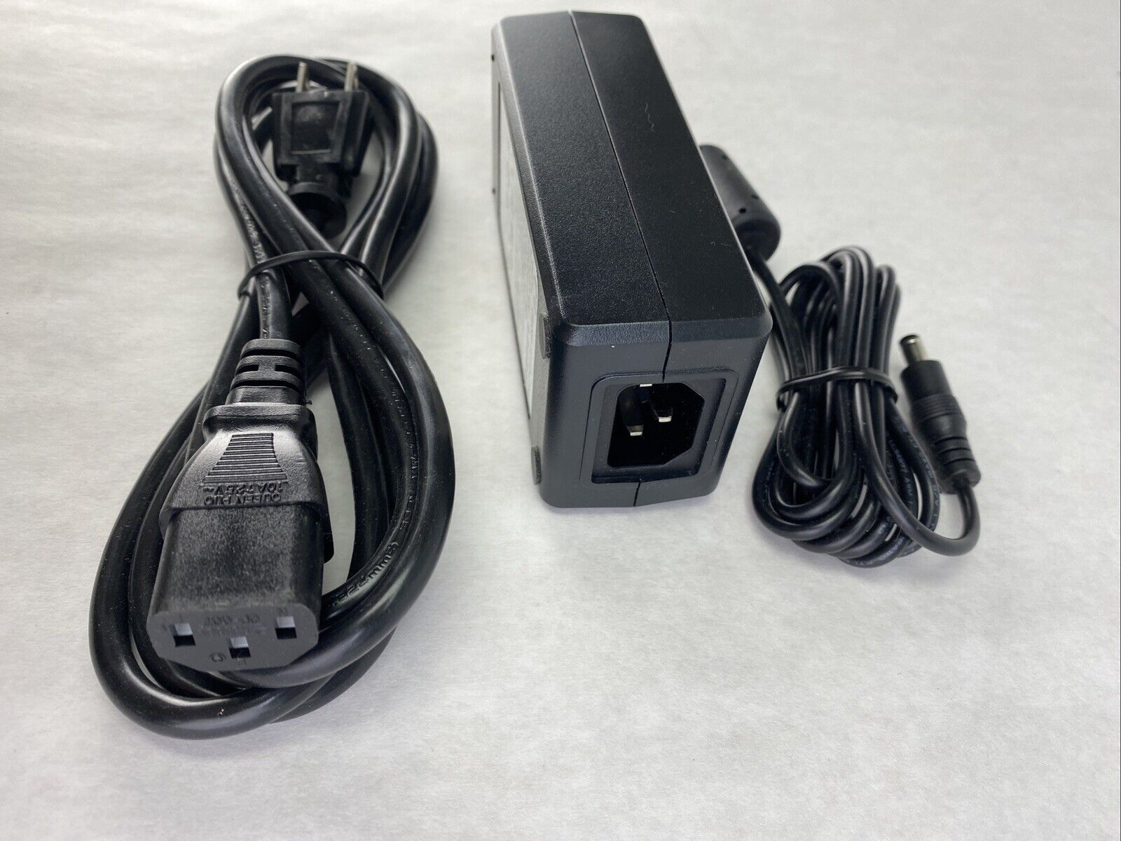 eUrasia STD-1250P 12V 5A AC Adapter 12VDC 12 Volts Charger