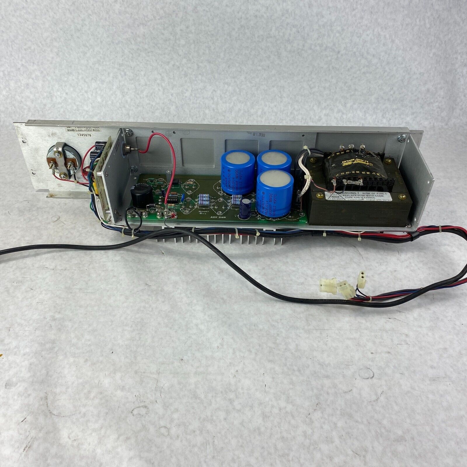 POWER-ONE Power Supply F24-12-A Whelen Battery Charger 01-0280759-ODC