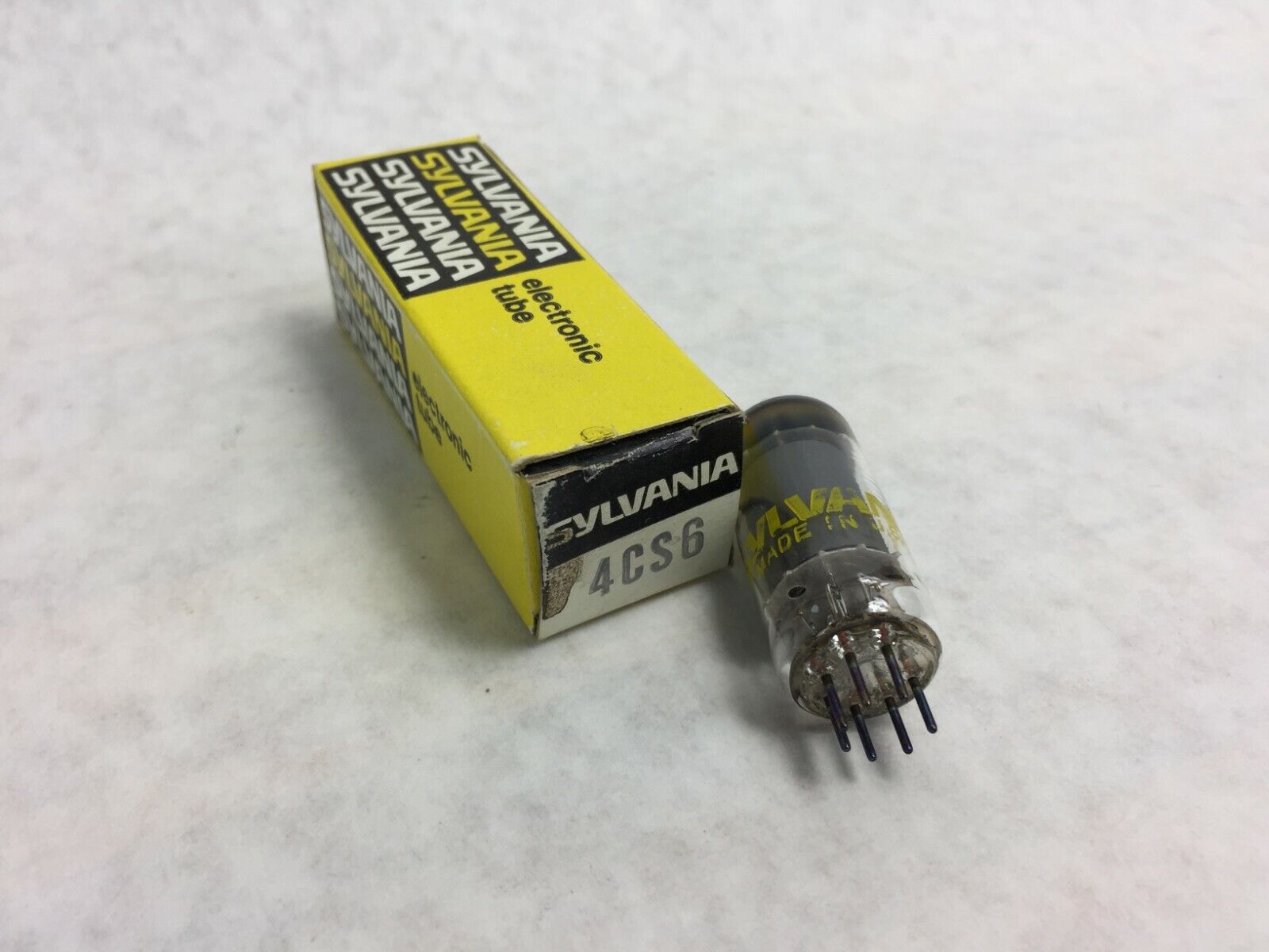 Sylvania 4CS6 Vacuum Tube