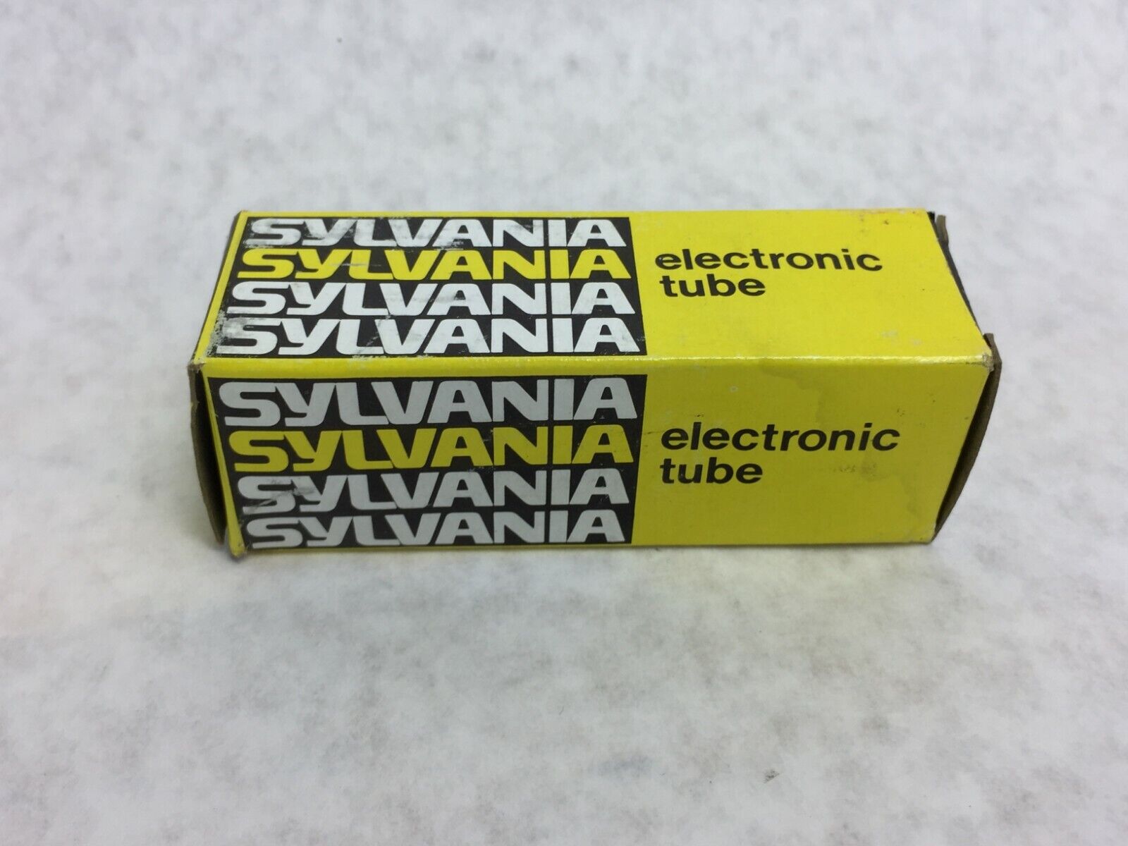 Sylvania Electronic Tube 8AL9