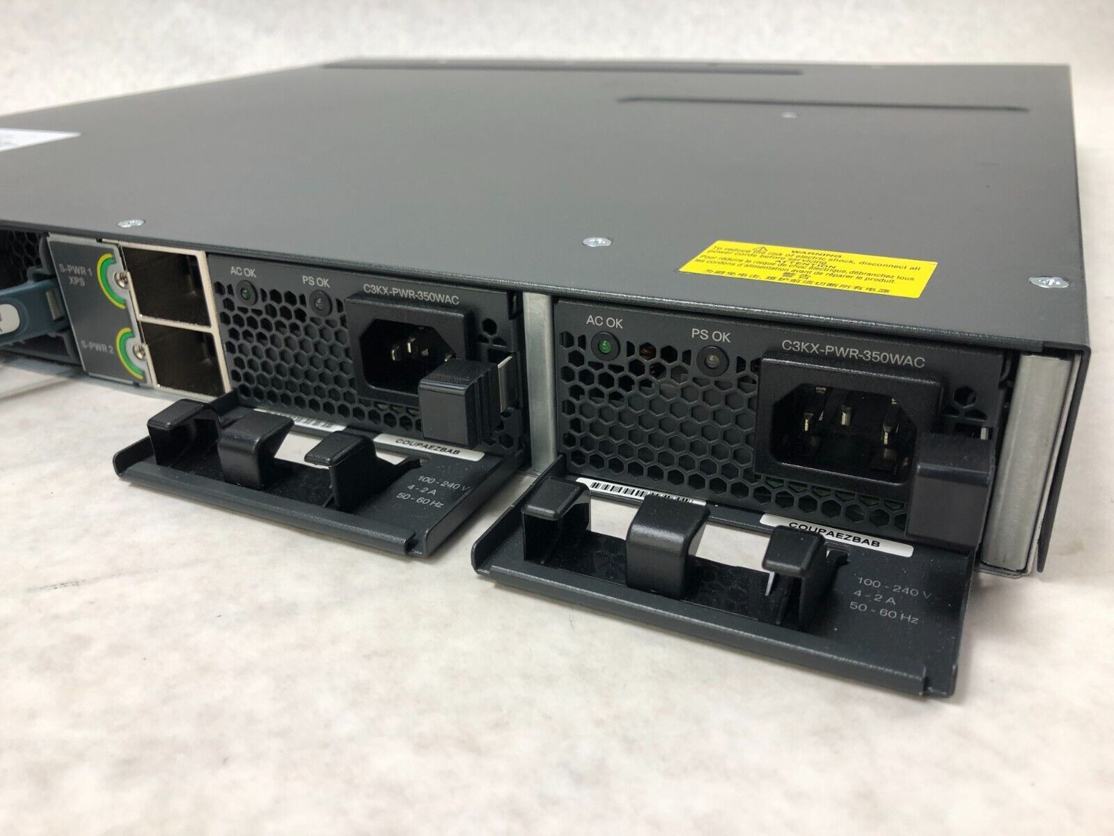 Cisco Catalyst WS-C3750X-48T-S 48 x Gigabit Ethernet 4 x SFP Managed Switch