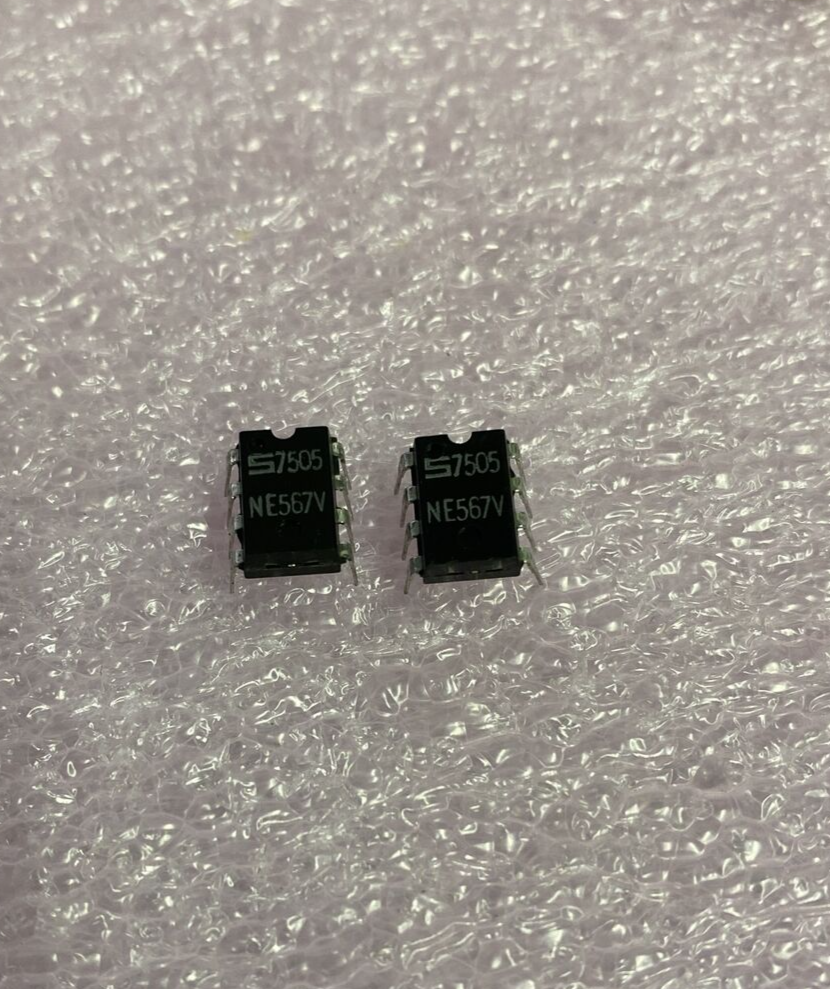 Lot of 8 NE56V IC Chip 8 Pin NEW Old Stock